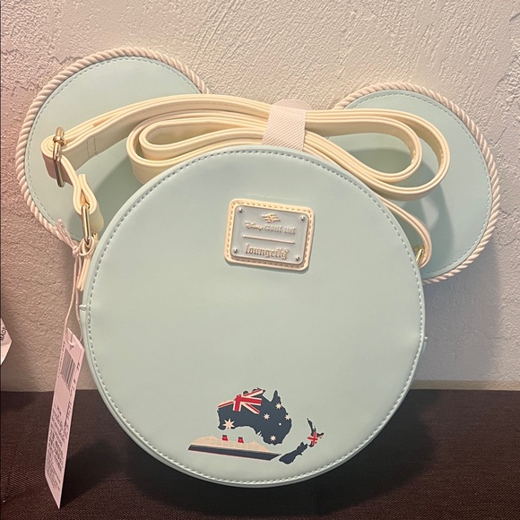 #1461** Unisex’s Disney Cruise Line Mickey and Friends Bag - Blue and Red - Picture 3 of 8